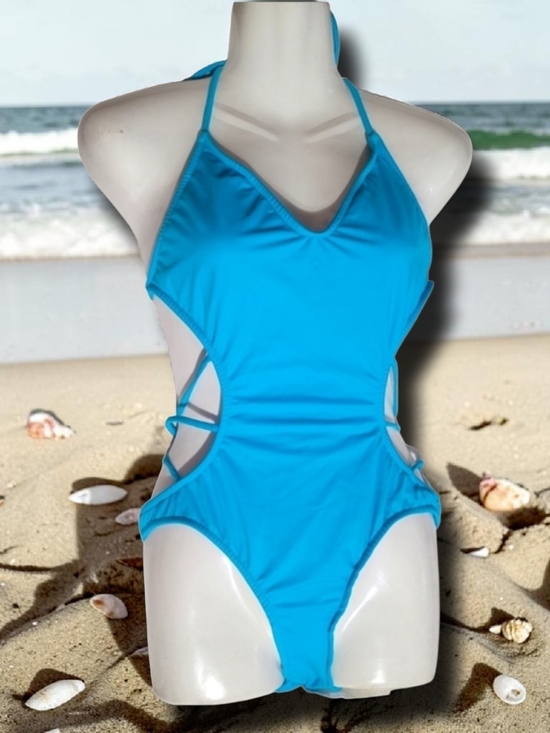 VENUS Other - VENUS - Size 6 Aqua Blue Sensual One-Piece Swimsuit